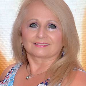 Meet your Posher, Virginia